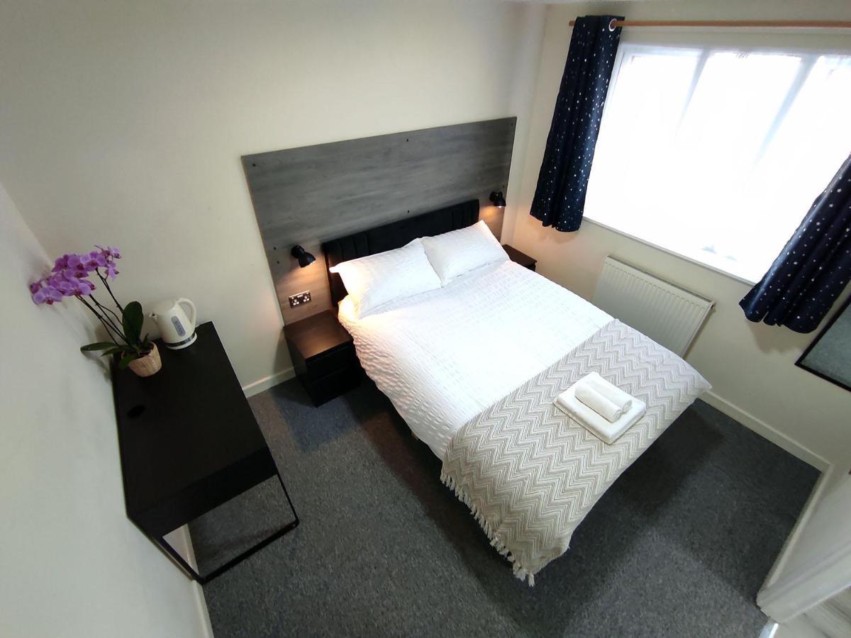 Osney Willow Studio Flat - Self Contained Studio Flat 옥스퍼드 외부 사진